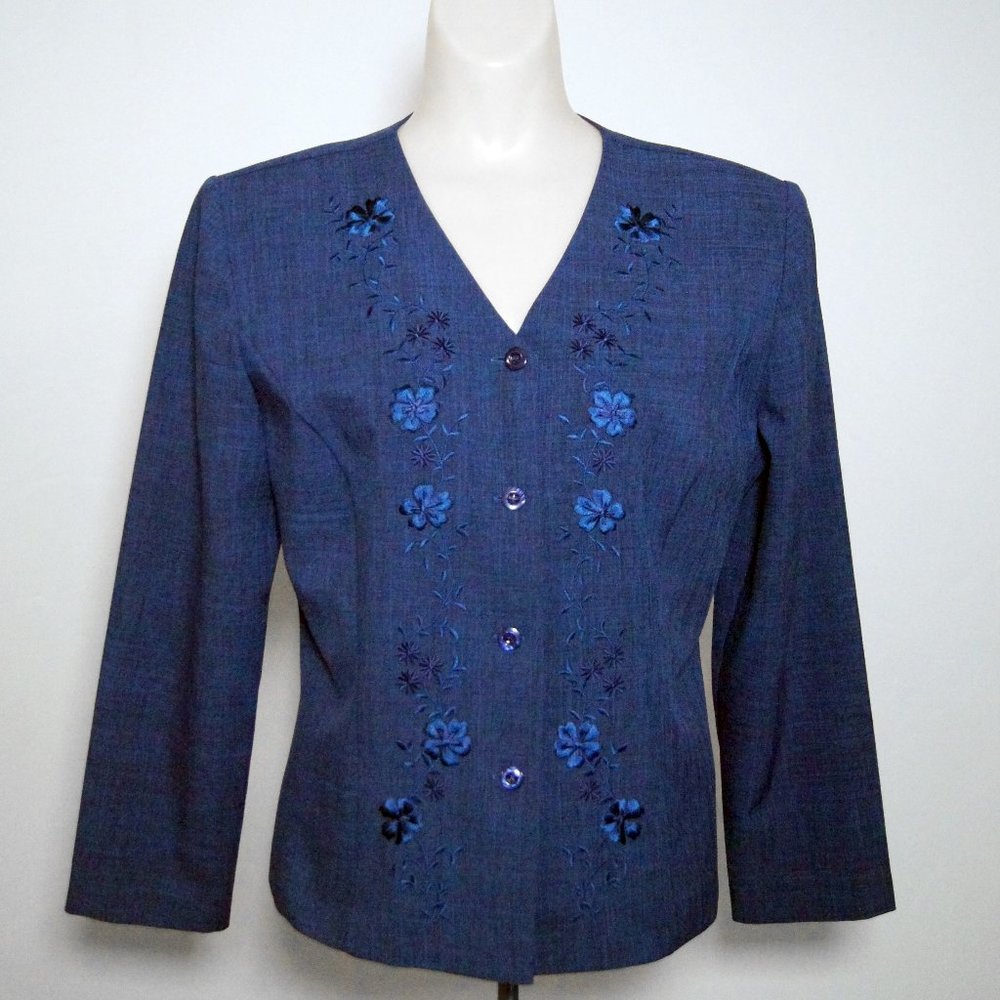 Sag Harbor, 2 Piece Embroidered Blazer and Pants Suit Set, Blue, size 10P